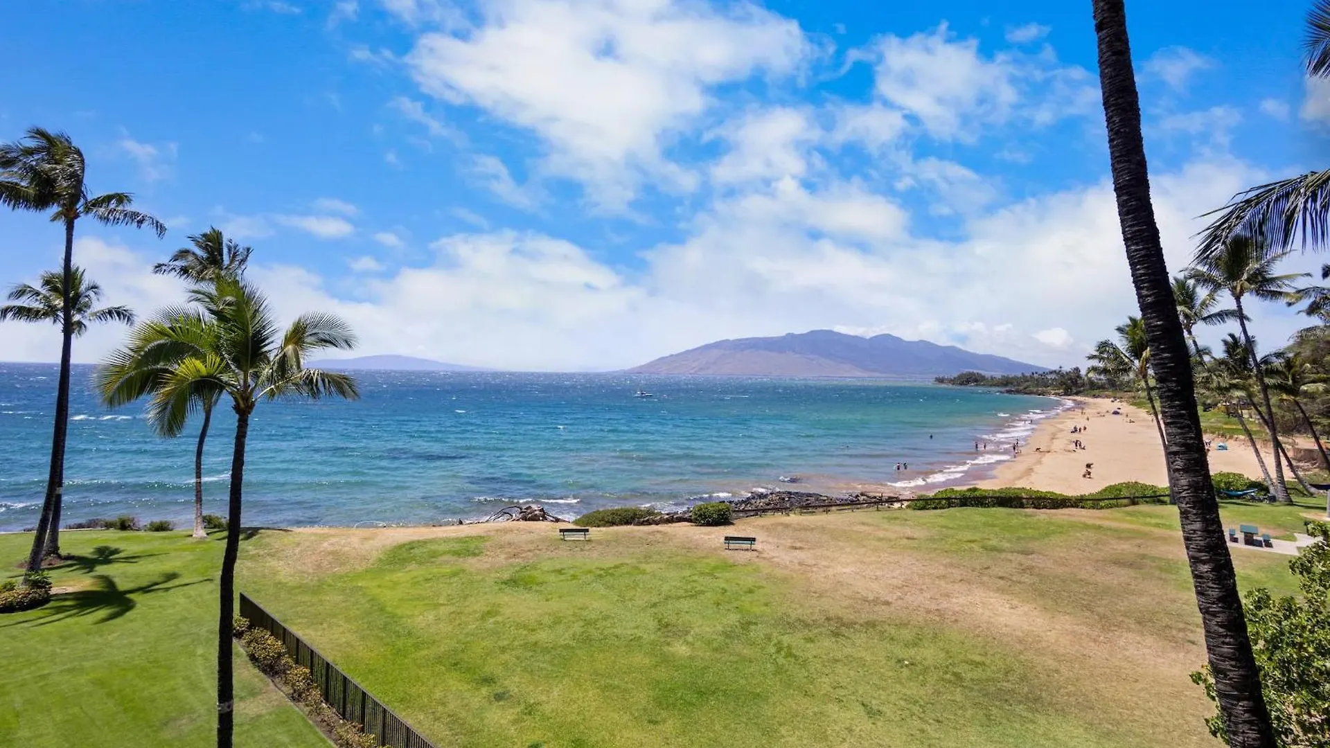 Beachfront Spectacular Sunset Suite New Ac Kīhei USA