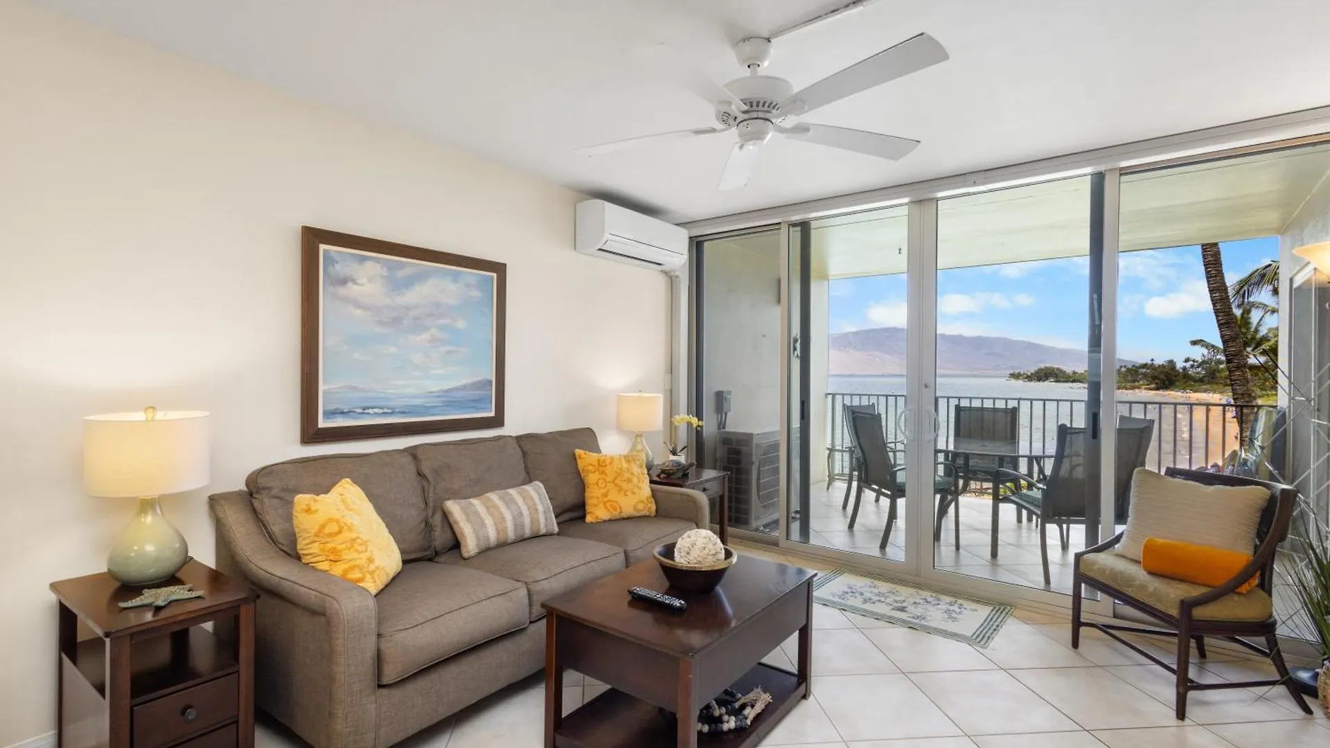 Beachfront Spectacular Sunset Suite New Ac location
